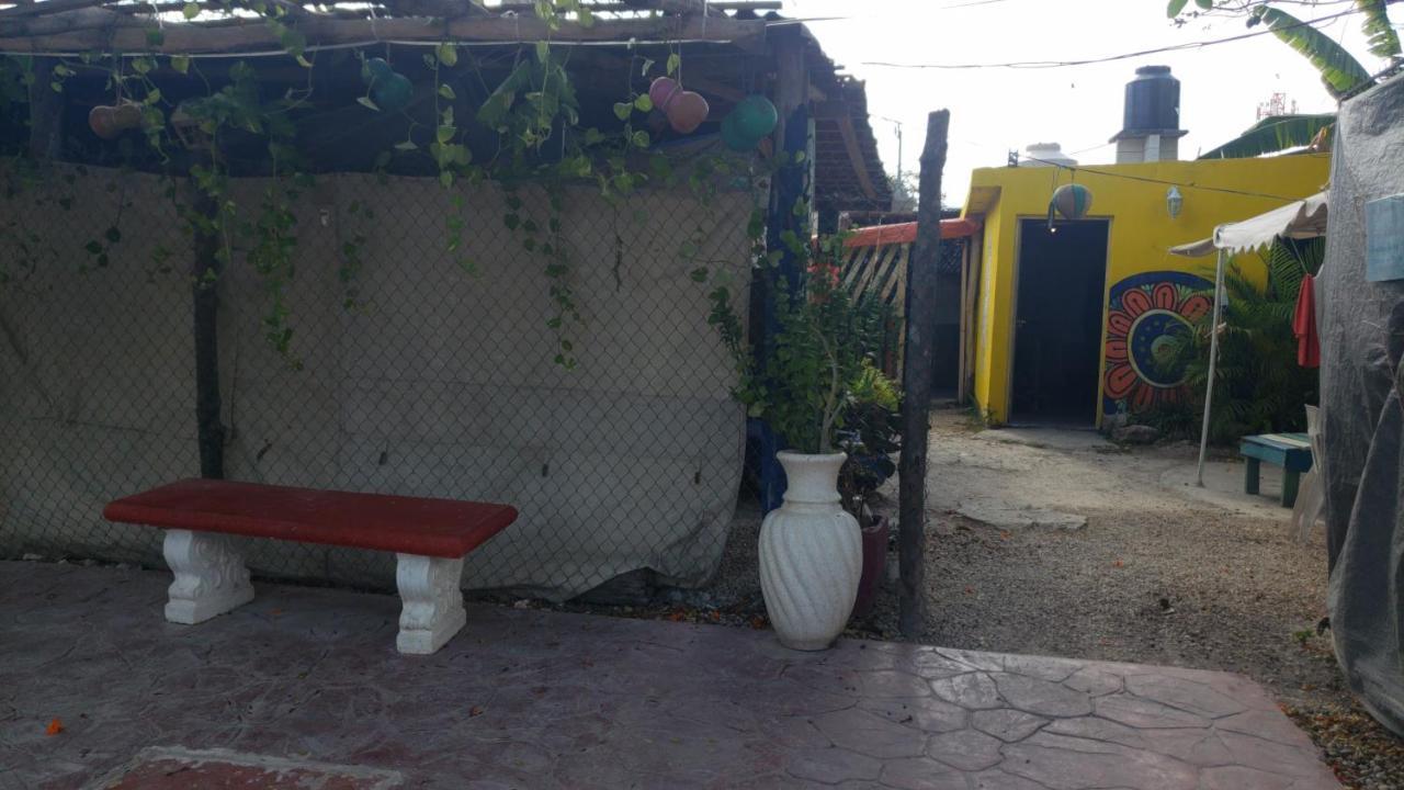 Hostal Y Camping Las G Bacalar Exterior photo